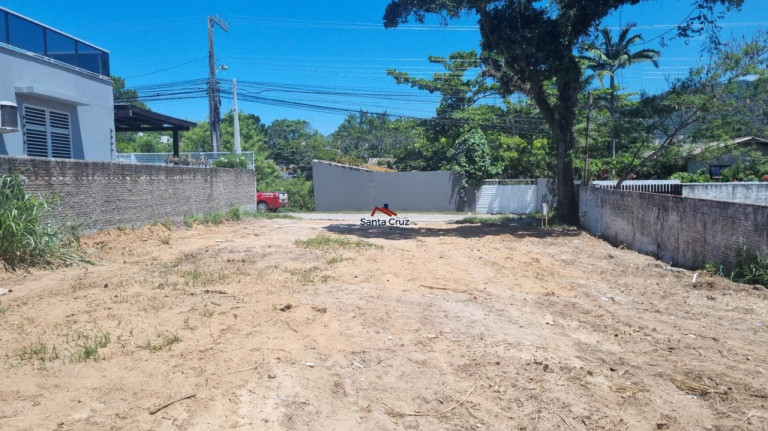 Terreno à Venda, 360 m² em Ingleses Do Rio Vermelho - Florianópolis