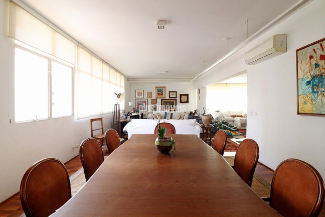 Imagem Apartamento com 3 Quartos à Venda, 194 m² em Consolação - São Paulo Imagem Apartamento com 3 Quartos à Venda, 194 m² em Consolação - São Paulo