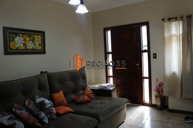 Imagem Casa com 3 Quartos à Venda, 346 m² em Santa Lúcia - Poços De Caldas