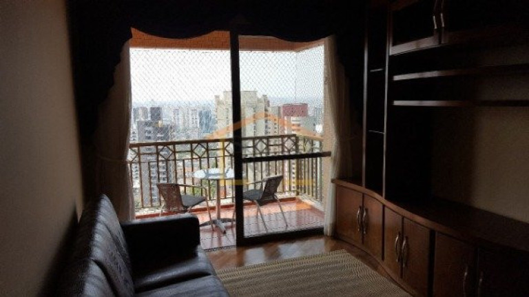 Apartamento com 3 Quartos para Alugar, 100 m² em Vila Bastos - Santo André