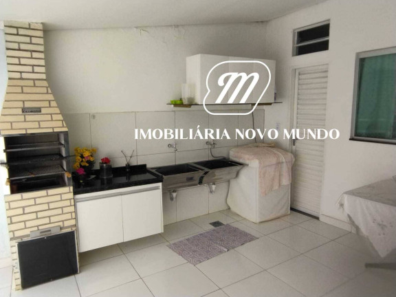 Imagem Casa com 3 Quartos à Venda, 250 m² em Segismundo Pereira - Uberlândia