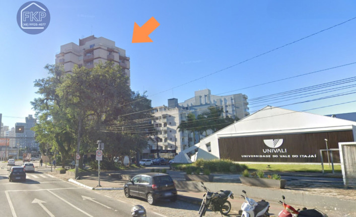 Imagem Apartamento com 2 Quartos à Venda, 74 m² em Centro - Itajaí