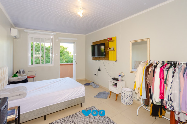Imagem Imóvel com 2 Quartos à Venda, 57 m² em Petrópolis - Porto Alegre Imagem Imóvel com 2 Quartos à Venda, 57 m² em Petrópolis - Porto Alegre