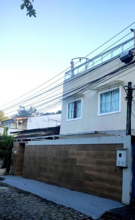 Imagem Casa com 4 Quartos à Venda, 270 m² em Freguesia (jacarepaguá) - Rio De Janeiro Imagem Casa com 4 Quartos à Venda, 270 m² em Freguesia (jacarepaguá) - Rio De Janeiro