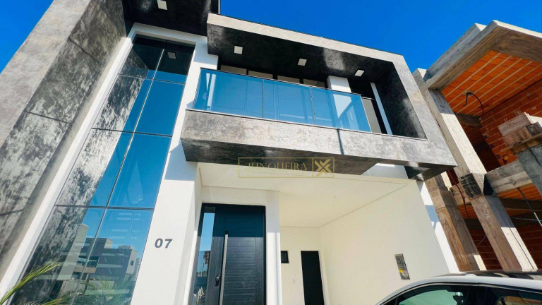 Casa com 3 Quartos à Venda, 156 m² em Bairro Deltaville - Biguaçu