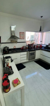 Imagem Sobrado com 4 Quartos à Venda, 390 m² em Tremembé - São Paulo
