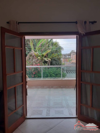 Imagem Casa com 3 Quartos à Venda, 238 m² em Jardim Maria Amélia - Jacareí Imagem Casa com 3 Quartos à Venda, 238 m² em Jardim Maria Amélia - Jacareí