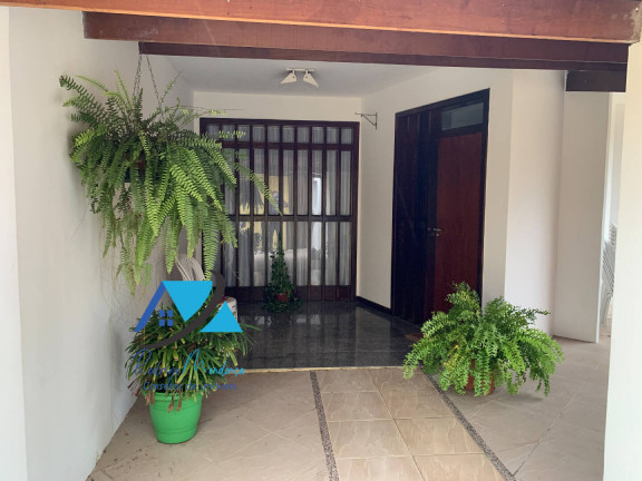 Imagem Casa com 6 Quartos à Venda, 570 m² em Vilas Do Atlântico - Lauro De Freitas Imagem Casa com 6 Quartos à Venda, 570 m² em Vilas Do Atlântico - Lauro De Freitas