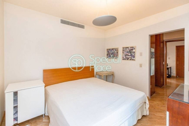 Imagem Apartamento com 4 Quartos à Venda, 350 m² em Moema Pássaros - São Paulo