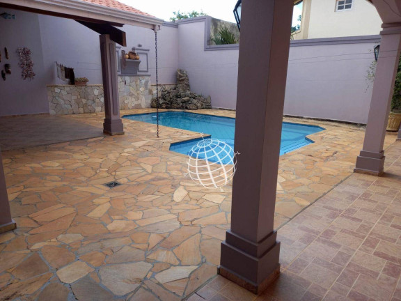Imagem Casa com 3 Quartos à Venda, 343 m² em Jardim Itaperi - Atibaia