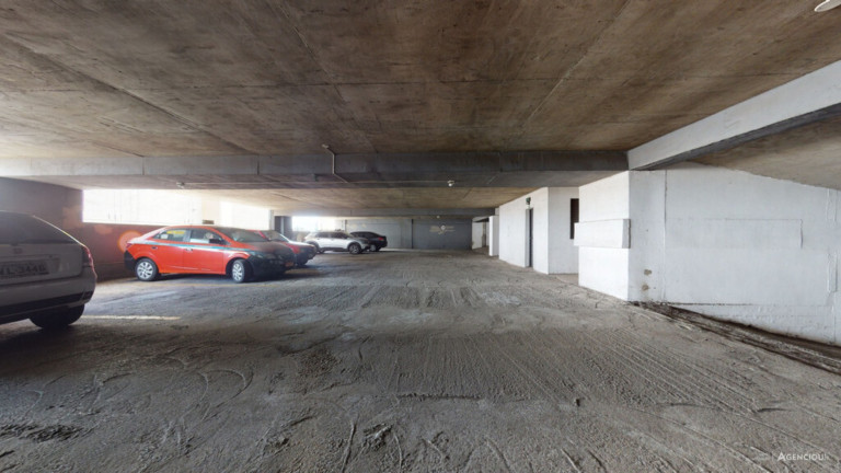 Imagem Imóvel com 2 Quartos à Venda, 65 m² em Cidade Baixa - Porto Alegre Imagem Imóvel com 2 Quartos à Venda, 65 m² em Cidade Baixa - Porto Alegre
