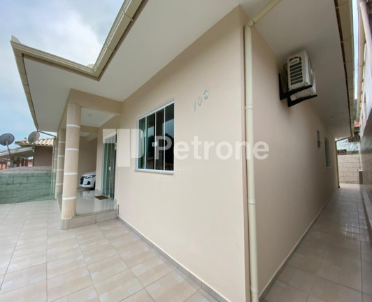Imagem Casa com 3 Quartos à Venda, 120 m² em Canto Dos Ganchos - Governador Celso Ramos Imagem Casa com 3 Quartos à Venda, 120 m² em Canto Dos Ganchos - Governador Celso Ramos