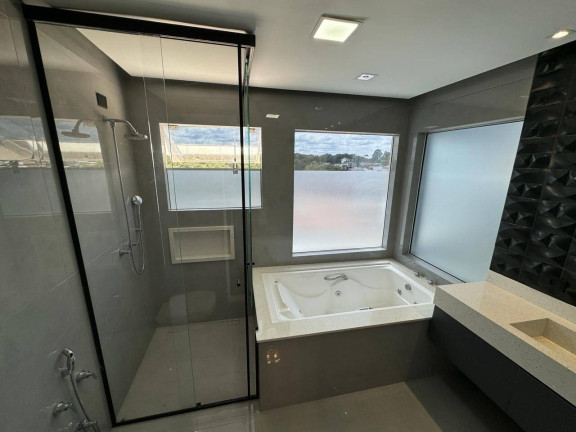 Imagem Casa com 3 Quartos à Venda, 363 m² em Santa Felicidade - Curitiba Imagem Casa com 3 Quartos à Venda, 363 m² em Santa Felicidade - Curitiba