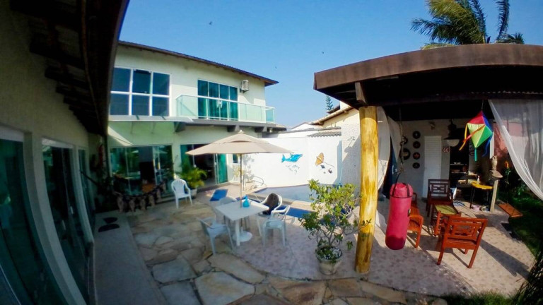 Imagem Casa de Condomínio com 4 Quartos à Venda, 171 m² em Peró - Cabo Frio