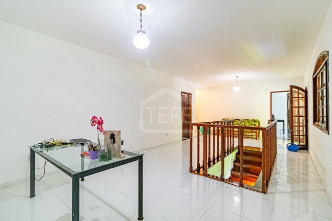 Imagem Casa com 4 Quartos à Venda, 615 m² em Itaipu - Niterói Imagem Casa com 4 Quartos à Venda, 615 m² em Itaipu - Niterói