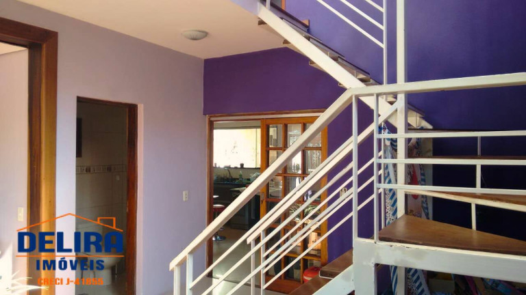 Imagem Casa com 4 Quartos à Venda, 360 m² em Samambaia - Mairiporã Imagem Casa com 4 Quartos à Venda, 360 m² em Samambaia - Mairiporã