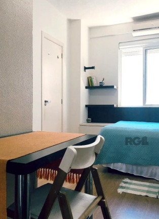 Imagem Apartamento com 1 Quarto à Venda, 27 m² em Centro Histórico - Porto Alegre