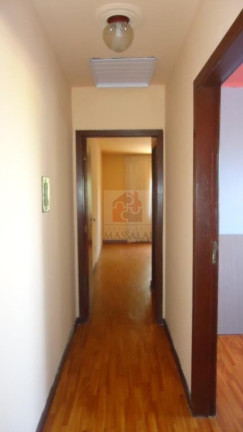 Imagem Casa com 3 Quartos à Venda, 190 m² em Medianeira - Porto Alegre
