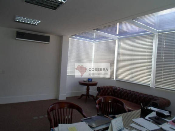 Imagem Sobrado com 3 Quartos à Venda, 220 m² em Brooklin - São Paulo Imagem Sobrado com 3 Quartos à Venda, 220 m² em Brooklin - São Paulo