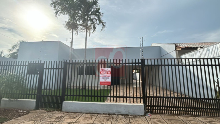 Casa com 3 Quartos para Alugar,  em Jardim Tropical - Sorriso