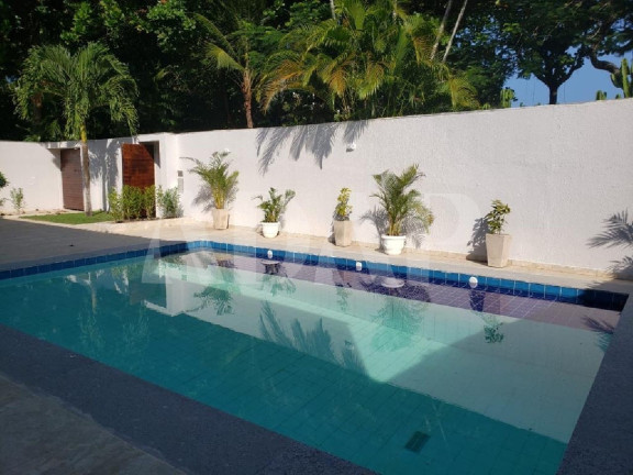 Casa com 5 Quartos à Venda, 700 m² em Barra Da Tijuca - Rio De Janeiro