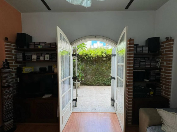 Imagem Casa com 3 Quartos à Venda, 130 m² em Centro - Jundiaí Imagem Casa com 3 Quartos à Venda, 130 m² em Centro - Jundiaí
