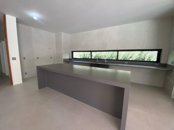 Imagem Casa de Condomínio com 5 Quartos à Venda, em Barra Da Tijuca - Rio De Janeiro Imagem Casa de Condomínio com 5 Quartos à Venda, em Barra Da Tijuca - Rio De Janeiro