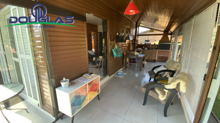 Imagem Casa com 3 Quartos à Venda, 450 m² em águas Claras - Viamão Imagem Casa com 3 Quartos à Venda, 450 m² em águas Claras - Viamão
