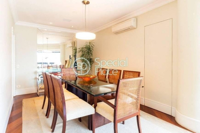 Imagem Apartamento com 3 Quartos à Venda, 300 m² em Moema Pássaros - São Paulo Imagem Apartamento com 3 Quartos à Venda, 300 m² em Moema Pássaros - São Paulo