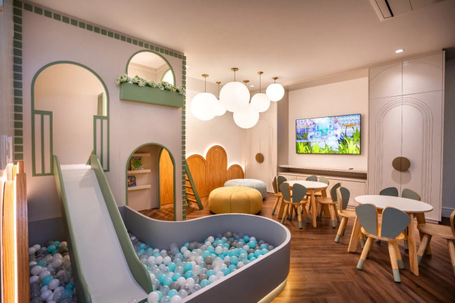 Imagem Apartamento com 4 Quartos à Venda, 180 m² em Meia Praia - Itapema