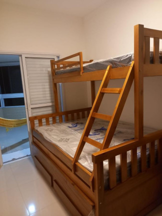 Imagem Imóvel com 3 Quartos à Venda, 126 m² em Maracanã - Praia Grande Imagem Imóvel com 3 Quartos à Venda, 126 m² em Maracanã - Praia Grande