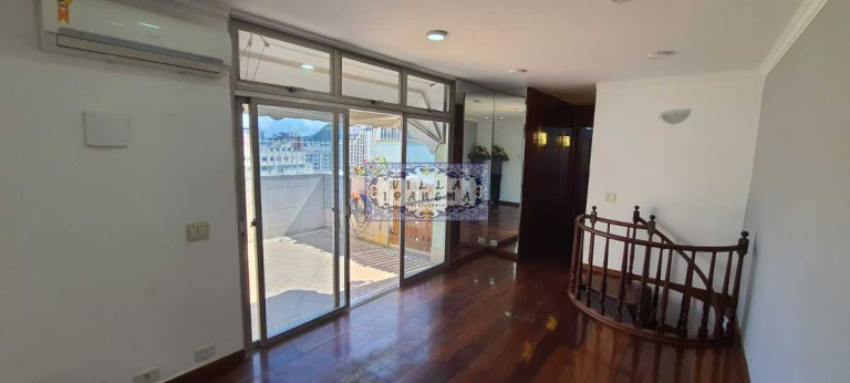Imagem Cobertura com 3 Quartos à Venda, 170 m² em Flamengo - Rio De Janeiro
