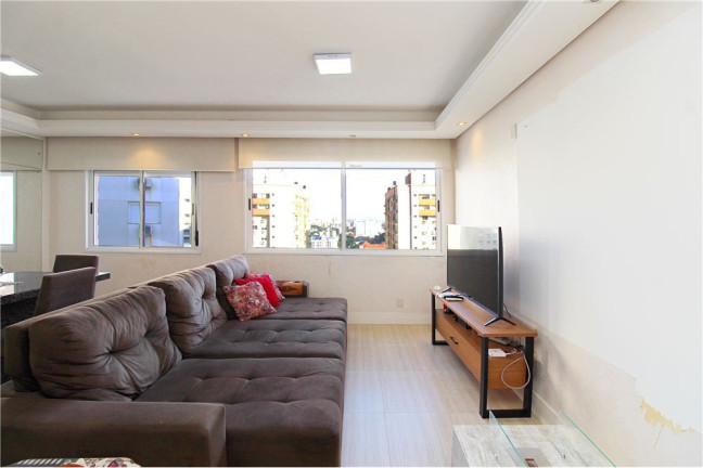 Imagem Imóvel com 1 Quarto à Venda, em Vila Ipiranga - Porto Alegre Imagem Imóvel com 1 Quarto à Venda, em Vila Ipiranga - Porto Alegre