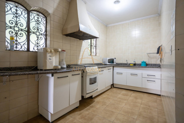 Imagem Casa com 3 Quartos à Venda, 480 m² em Três Montanhas - Osasco