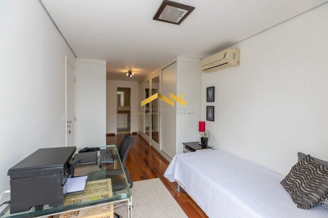 Imagem Apartamento com 3 Quartos à Venda, 161 m² em Real Parque - São Paulo Imagem Apartamento com 3 Quartos à Venda, 161 m² em Real Parque - São Paulo