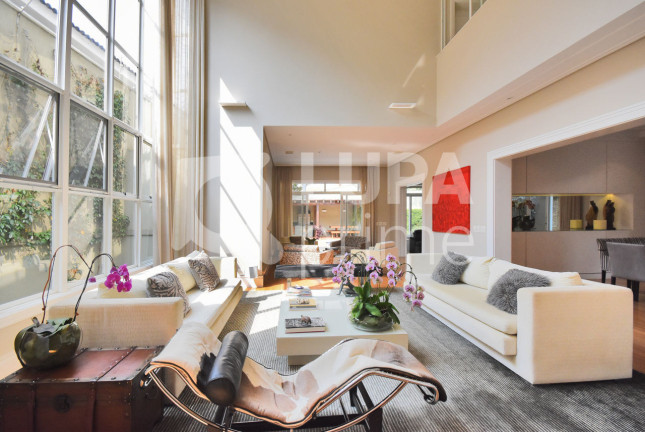 Imagem Casa com 4 Quartos à Venda, 500 m² em Fazenda Morumbi - São Paulo Imagem Casa com 4 Quartos à Venda, 500 m² em Fazenda Morumbi - São Paulo