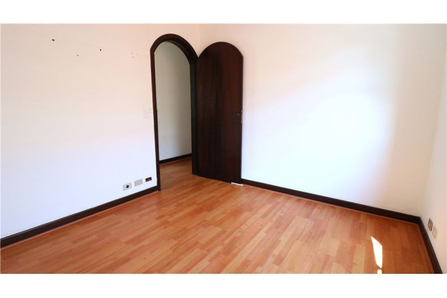 Imagem Casa com 4 Quartos à Venda, 332 m² em Morumbi - São Paulo Imagem Casa com 4 Quartos à Venda, 332 m² em Morumbi - São Paulo