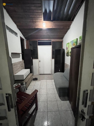 Imagem Casa com 4 Quartos à Venda, 220 m² em Trindade - Florianópolis
