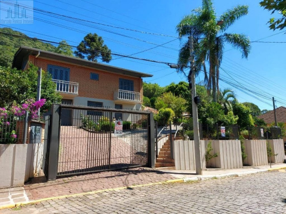 Casa com 3 Quartos à Venda, 200 m² em Barracão - Bento Gonçalves