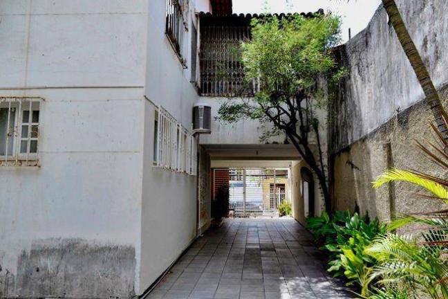 Imagem Casa à Venda ou Locação, 500 m² em Pituba - Salvador Imagem Casa à Venda ou Locação, 500 m² em Pituba - Salvador
