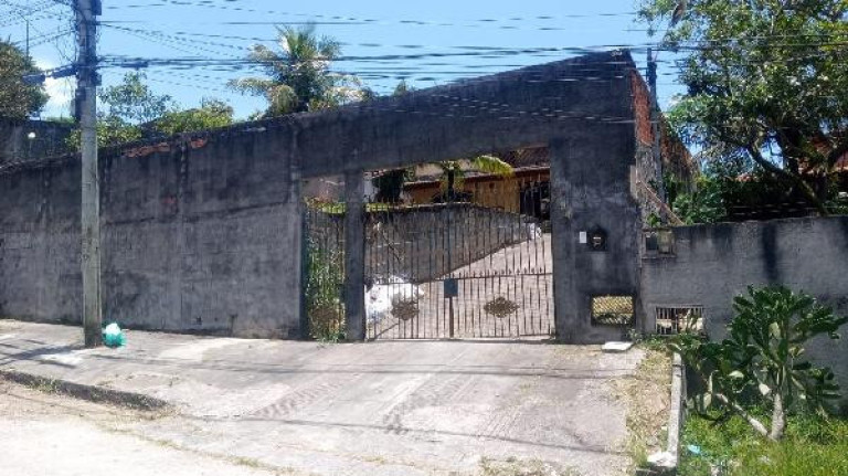 Casa com 4 Quartos à Venda, 674 m² em Rio Do Ouro - Sao Goncalo
