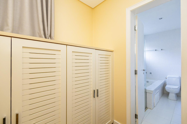 Imagem Casa de Condomínio com 4 Quartos à Venda, 387 m² em Campo Comprido - Curitiba Imagem Casa de Condomínio com 4 Quartos à Venda, 387 m² em Campo Comprido - Curitiba