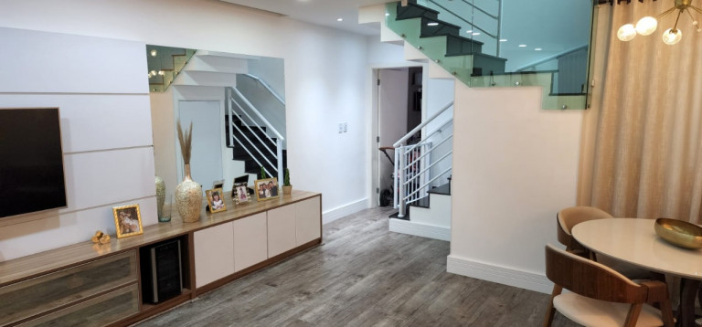 Casa com 3 Quartos à Venda, 124 m² em Vila Lúcia - São Paulo