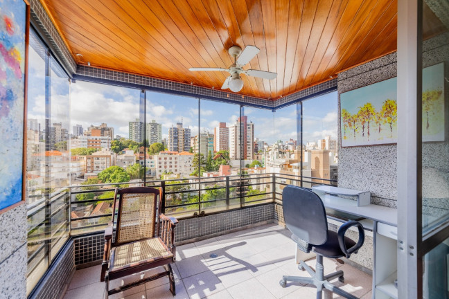 Imagem Cobertura com 3 Quartos à Venda, 309 m² em Bela Vista - Porto Alegre