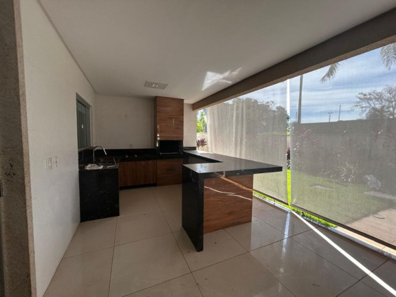 Imagem Sobrado com 3 Quartos para Alugar, 307 m² em Condomínio Do Lago - Goiânia