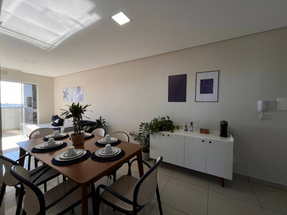 Imagem Apartamento com 2 Quartos à Venda, 61 m² em São Cristóvão - Cascavel