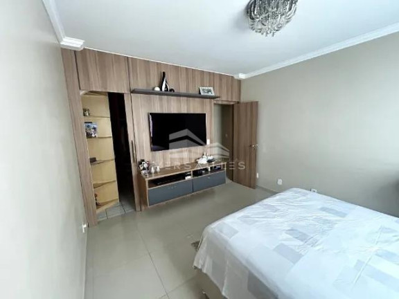 Imagem Casa com 7 Quartos à Venda,  em Nova Porto Velho - Porto Velho