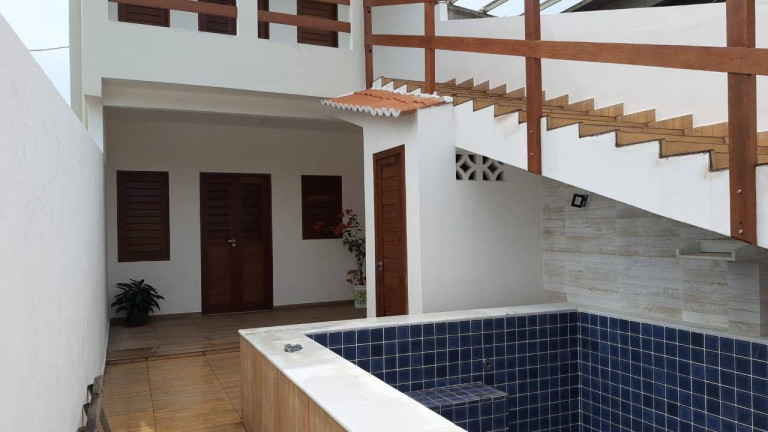 Imagem Casa com 9 Quartos à Venda, 250 m² em Centro - Tibau Do Sul