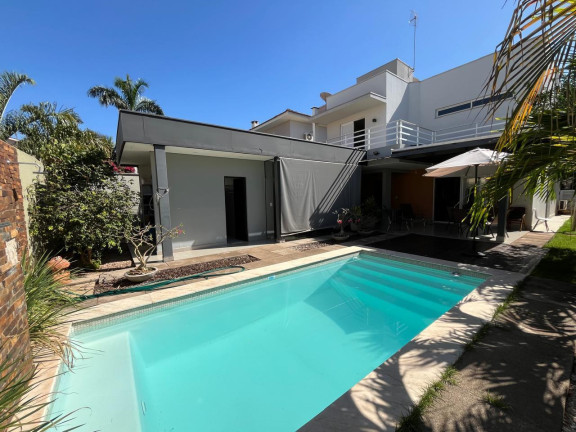 Imagem Casa com 3 Quartos à Venda, 375 m² em Jardim Imperial - Cuiabá Imagem Casa com 3 Quartos à Venda, 375 m² em Jardim Imperial - Cuiabá