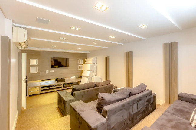 Imagem Apartamento com 3 Quartos à Venda, 131 m² em Centro - Balneário Camboriú